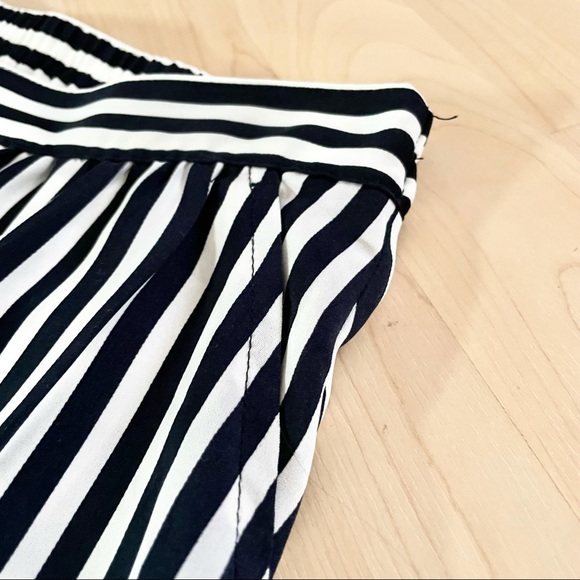 H&M Navy White Vertical Striped Button Up Skirt - Picture 7 of 9